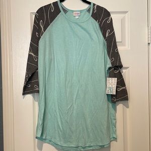 NWT 2XL LuLaRoe Randy baseball tee